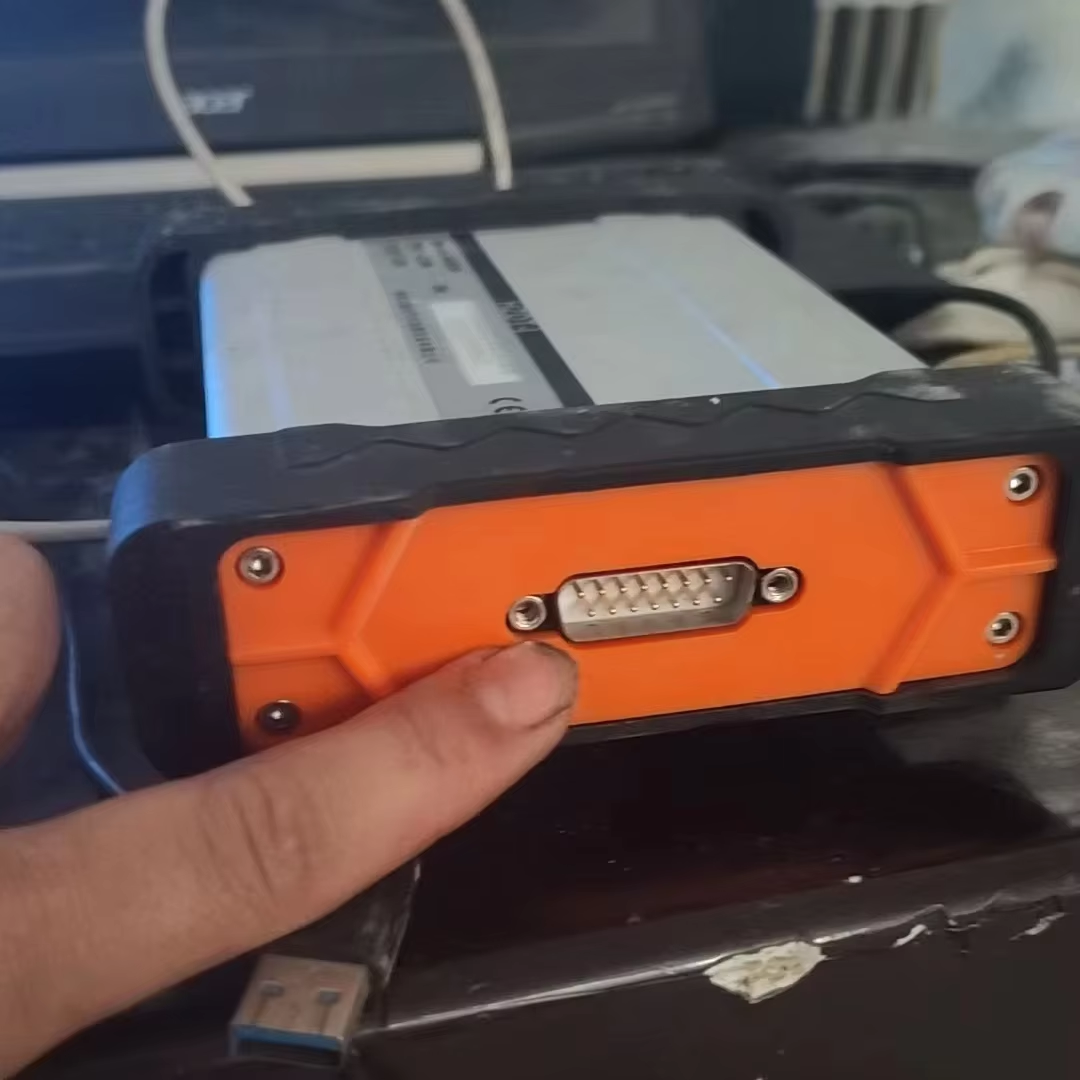 NEZHA Diagnostic and ECU Programming Tool NEZHA Immo Key Programmer For NEZHA EV Cars Electric Cars With 2025 Nezha Online/Offline Software Support Battery Pack Detection